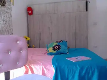 Agatafox  live sex cam