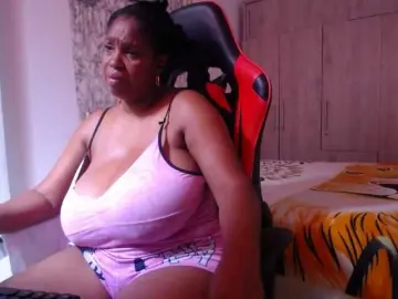 Agatafox  live sex cam