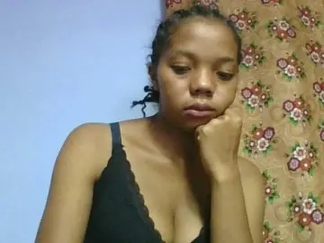 Rosah1a  live sex cam