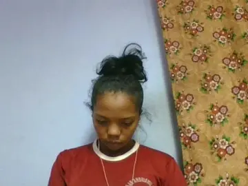 Rosah1a  live sex cam