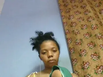 Rosah1a  live sex cam