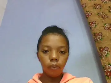 Rosah1a  live sex cam