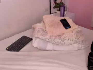 Katta-Gil  live sex cam