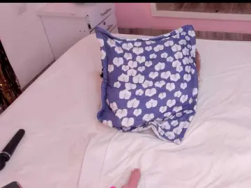 Katta-Gil  live sex cam