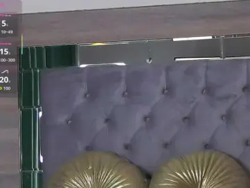 Lorehottie  live sex cam