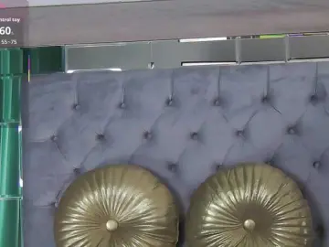 Lorehottie  live sex cam