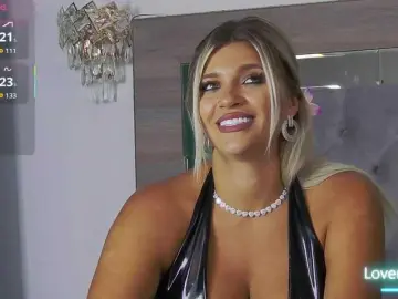 Lorehottie  live sex cam