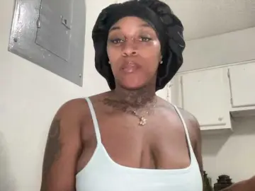 PhantomtargaryenXXX  live sex cam