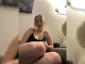 Biankaa999  live sex cam