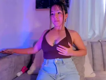 HannahDavis  live sex cam