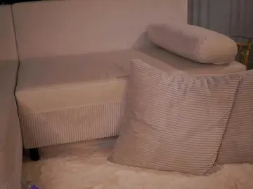 IsadoraReyes  live sex cam