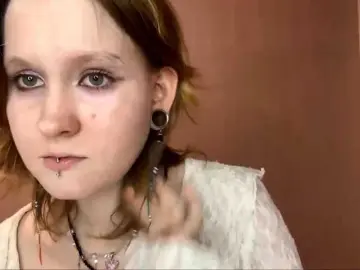 MaribelNemerofsky  live sex cam