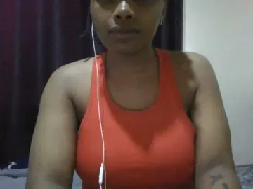 MidnightMuse-1  live sex cam