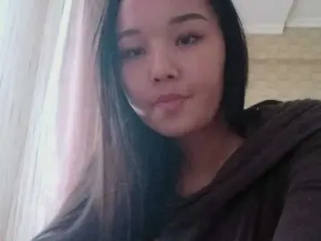 NathalieRinghand  live sex cam