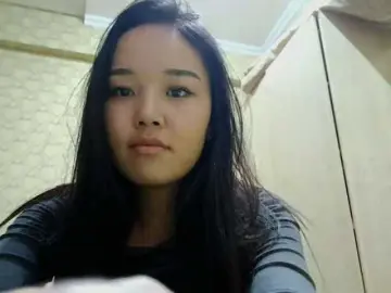 NathalieRinghand  live sex cam