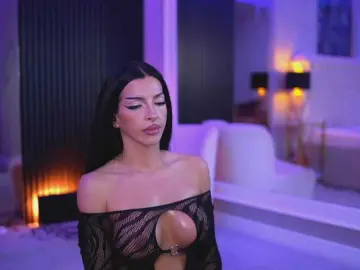 NouraMalvi  live sex cam