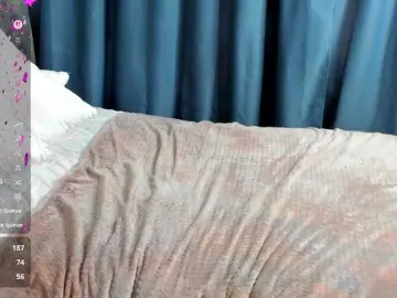 Tasty-booty  live sex cam