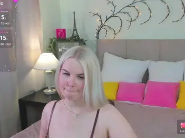 Tasty-booty  live sex cam