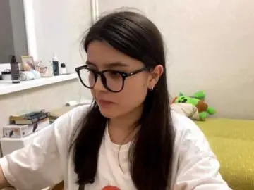 AltagraciaTrudics  live sex cam
