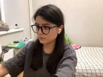 AltagraciaTrudics  live sex cam