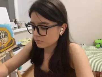 AltagraciaTrudics  live sex cam