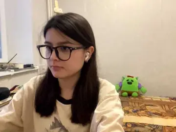AltagraciaTrudics  live sex cam
