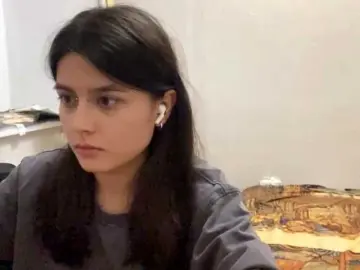 AltagraciaTrudics  live sex cam