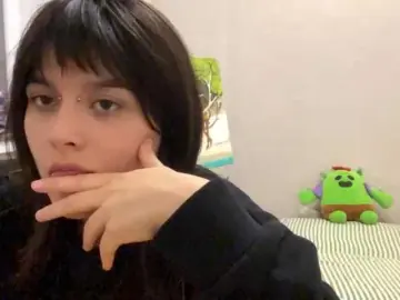 AltagraciaTrudics  live sex cam