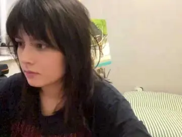 AltagraciaTrudics  live sex cam