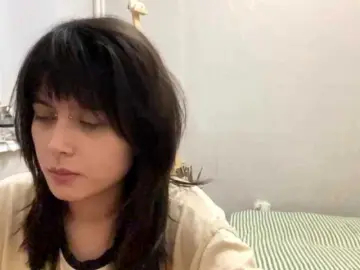 AltagraciaTrudics  live sex cam