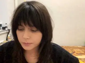 AltagraciaTrudics  live sex cam
