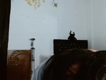 HELOOO1  live sex cam