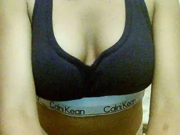 Marina7  live sex cam