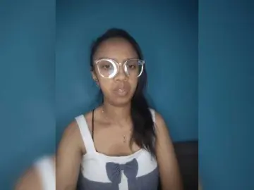 Mimie586  live sex cam