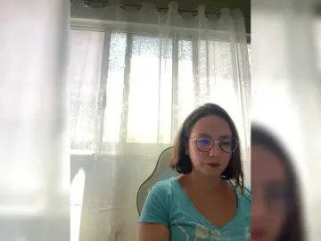 MishelleLpz  live sex cam