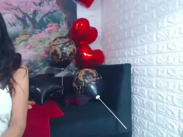 SashaMishot  live sex cam