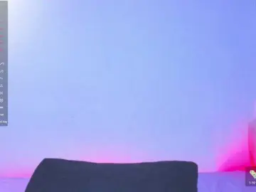 SweetLittleQueenBat  live sex cam