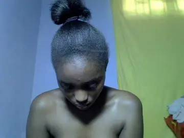 Untamed2  live sex cam