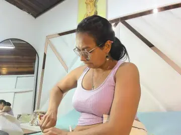 ValeriaGil  live sex cam