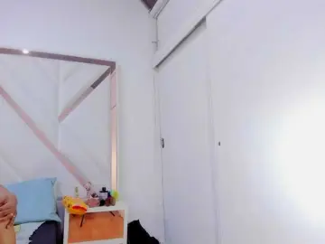 ValeriaGil  live sex cam
