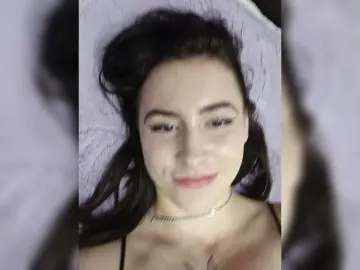 Xsska  live sex cam