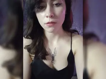 Xsska  live sex cam