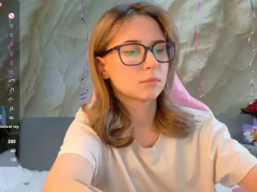 Alisa21-1  live sex cam