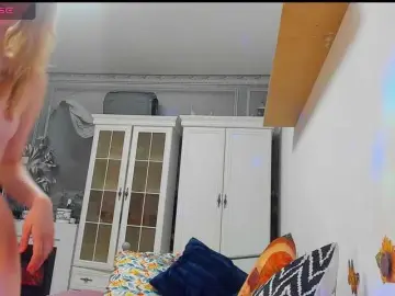 ElizaLizz  live sex cam