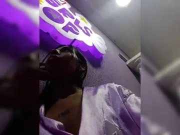 MaiaWatson  live sex cam