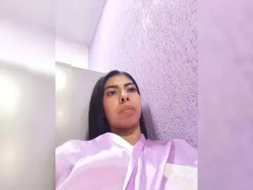 MaiaWatson  live sex cam