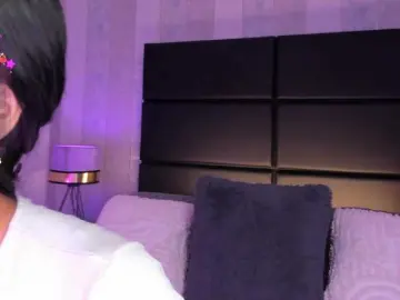 MaiaWatson  live sex cam