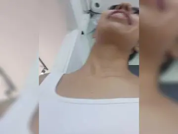 MaiaWatson  live sex cam