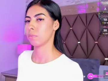 MaiaWatson  live sex cam