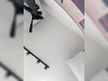 MaiaWatson  live sex cam
